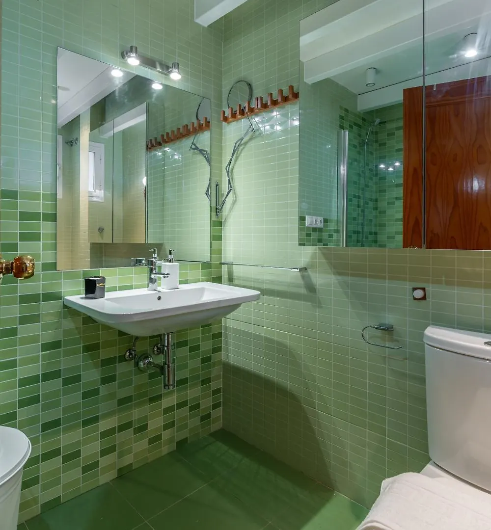 Tuguest Loft Nuevo Porvenir Apartment Seville